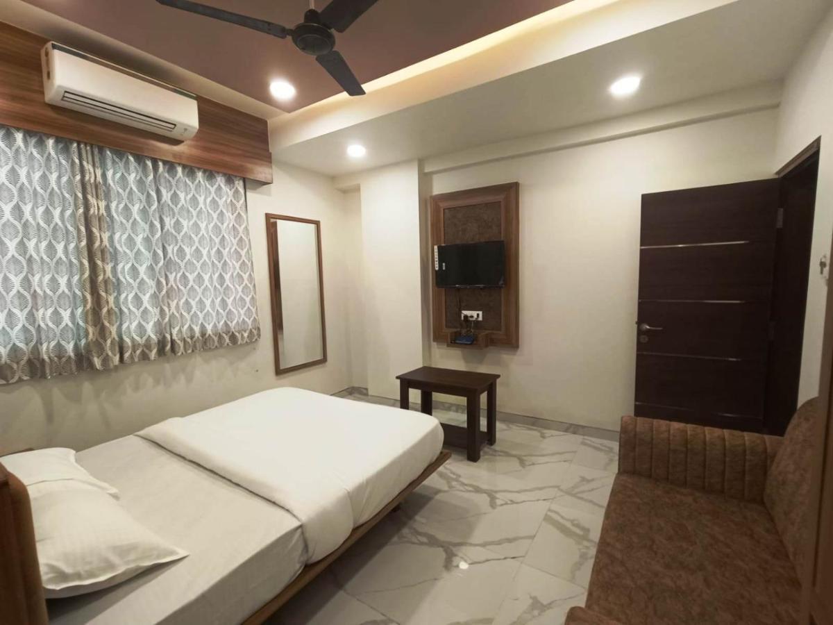 Sai Sagar Lodging & Boarding Ulhasnagar Luaran gambar