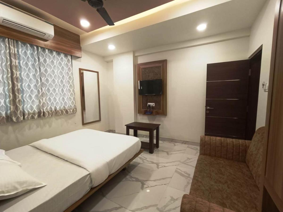 Sai Sagar Lodging & Boarding Ulhasnagar Luaran gambar